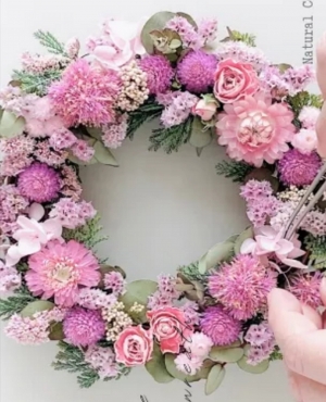 How to make a dried flower wreath 