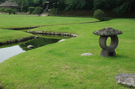 Японский сад 800px-Korakuen_25
