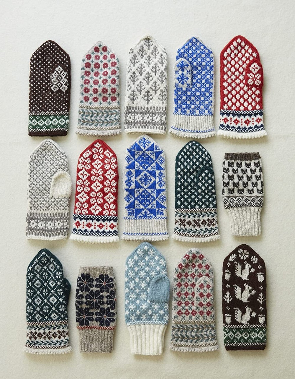 Hand-knitted mittens and komono from mittens shop 